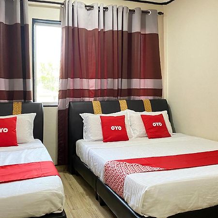 Oyo 90205 Bayu Sintok Motel Чанглун Екстериор снимка