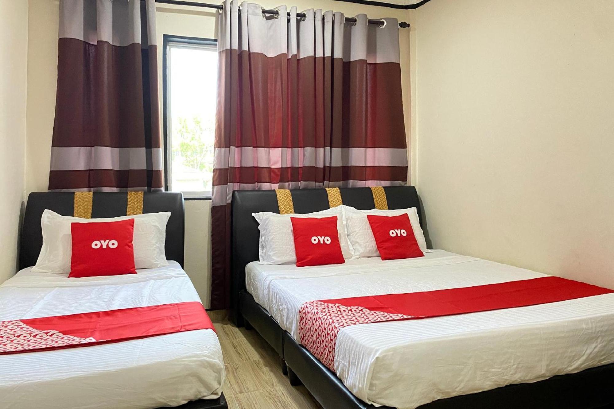 Oyo 90205 Bayu Sintok Motel Чанглун Екстериор снимка