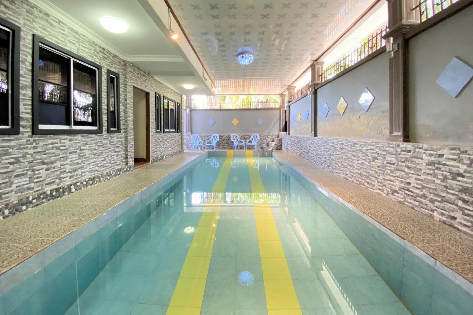 Oyo 90205 Bayu Sintok Motel Чанглун Екстериор снимка