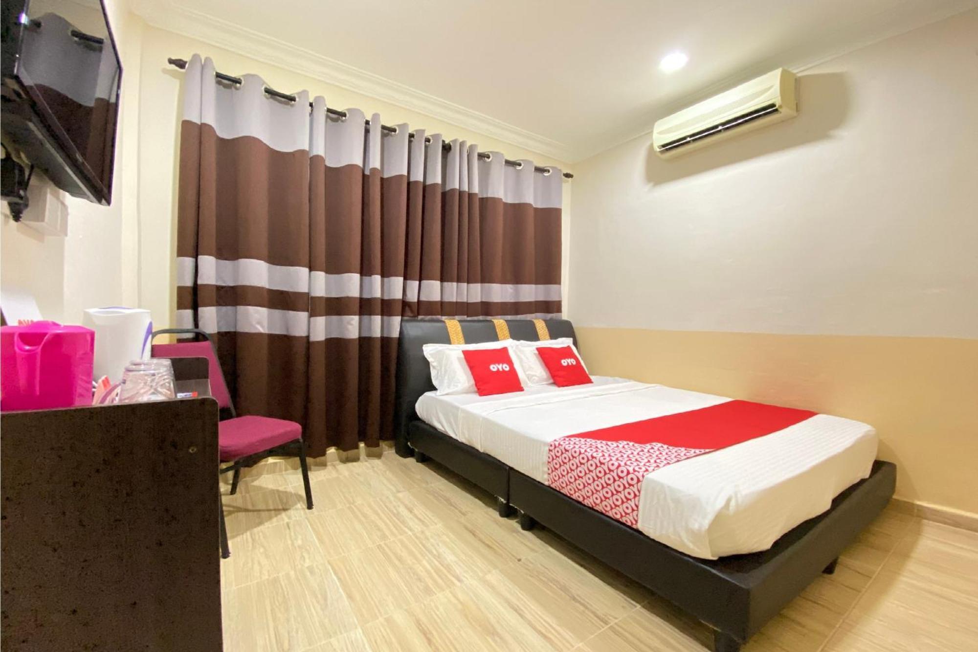 Oyo 90205 Bayu Sintok Motel Чанглун Екстериор снимка